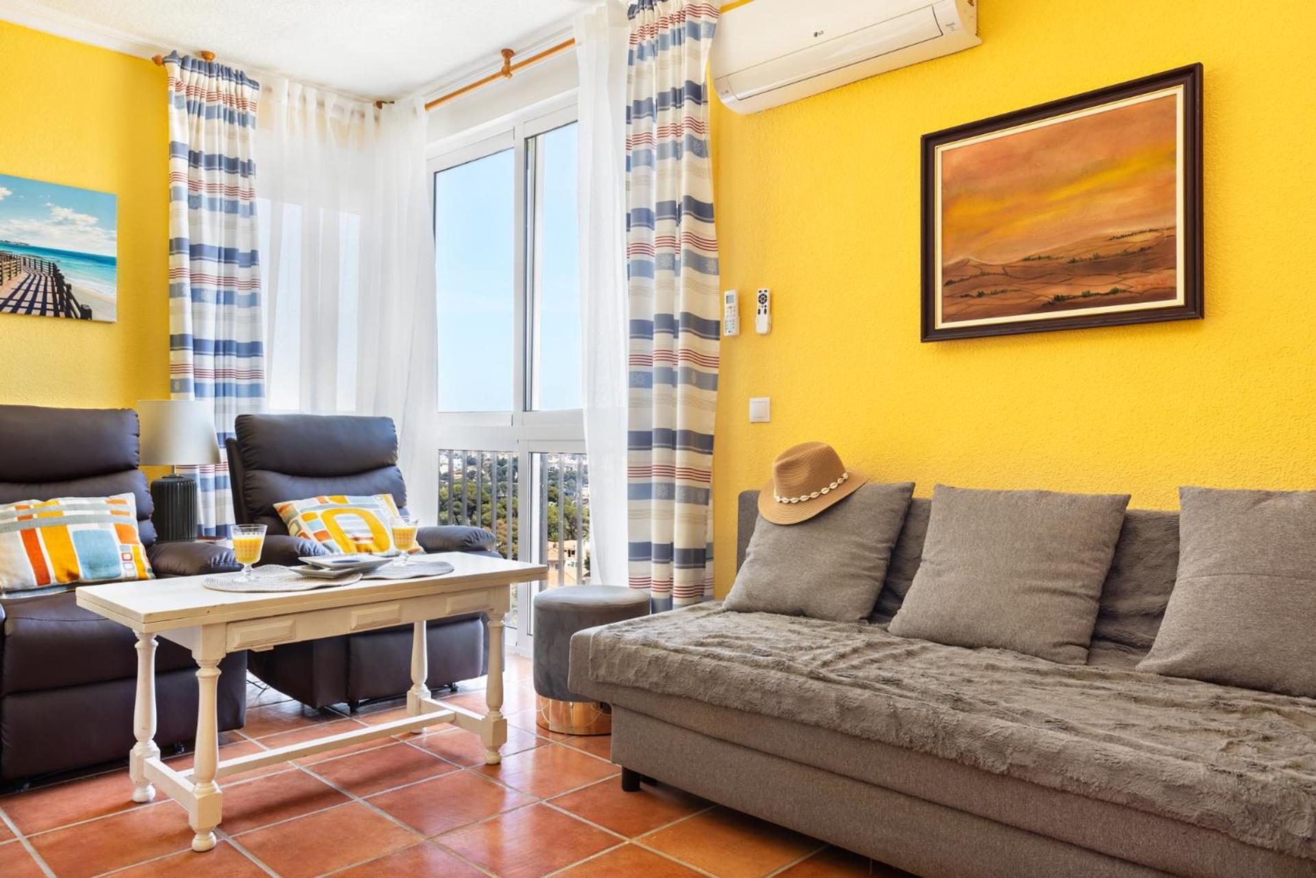 Cosy, Seaview Apartment, Close To Beach And Bars -Edificio Rhin Кампоамор Экстерьер фото